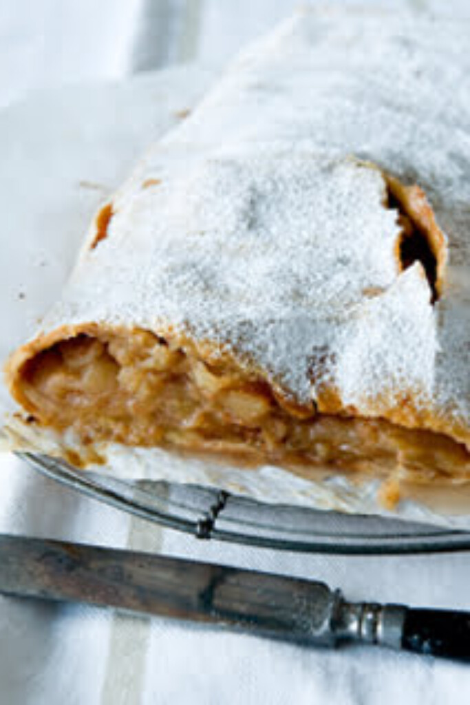 Weense apfelstrudel