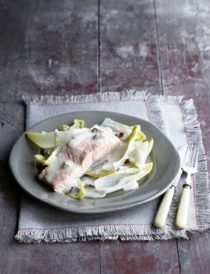 basistechniek vis stomen: zalm met witlof en vanille