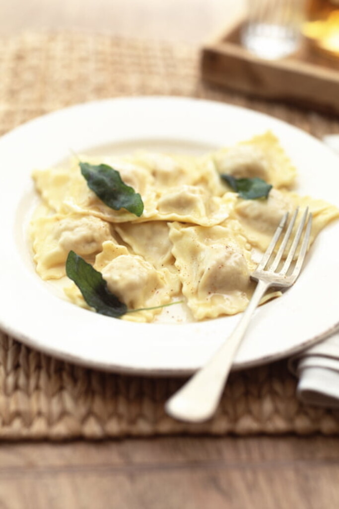 ravioli met pompoen en amaretti