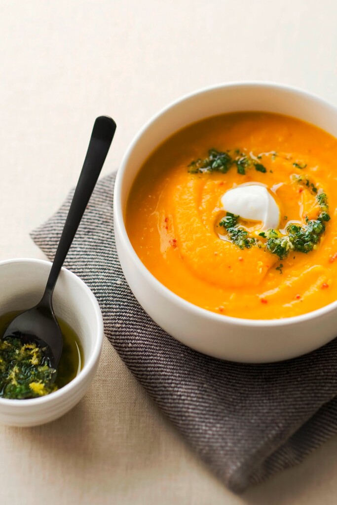 maaltijdsoep van wintergroenten met gremolata