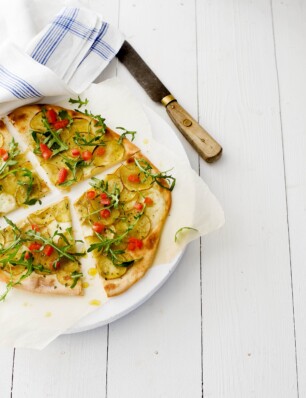 pizza bianca met rucola