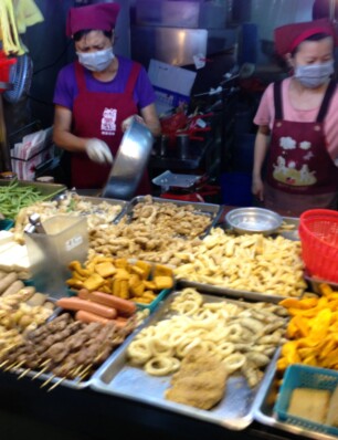 night market in taipei