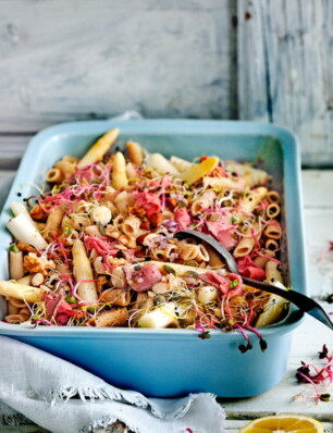 volkorenpastasalade met rosbief