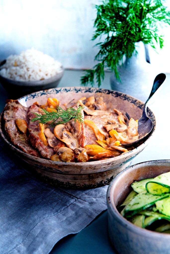 roomschnitzel met paprika & champignons