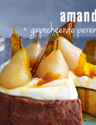 Koffie-amandelcake met steenfruit