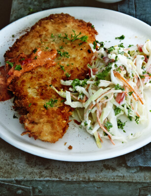 Kip stroganoff met koolsalade