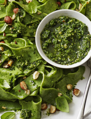 boerenkoolpasta met pesto van Eke