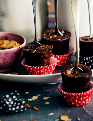 Ons allerlekkerste recept voor amandelchocomelk