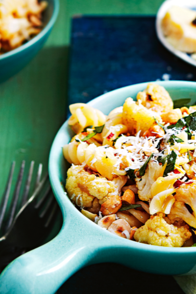 Geroosterde bloemkool met chili en fusilli