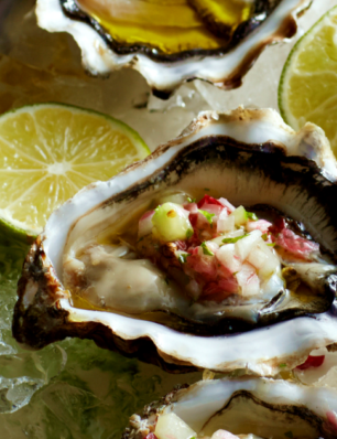 Oesters met ceviche-relish