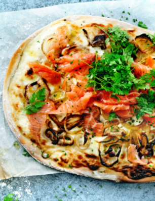 tarte flambée met zalm