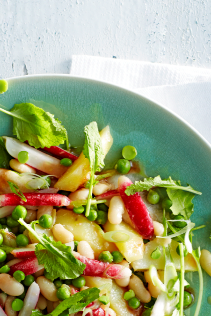 opperdoezer-salade met bonen en groenten