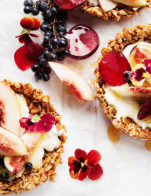 Taartjes met fruit en yoghurt