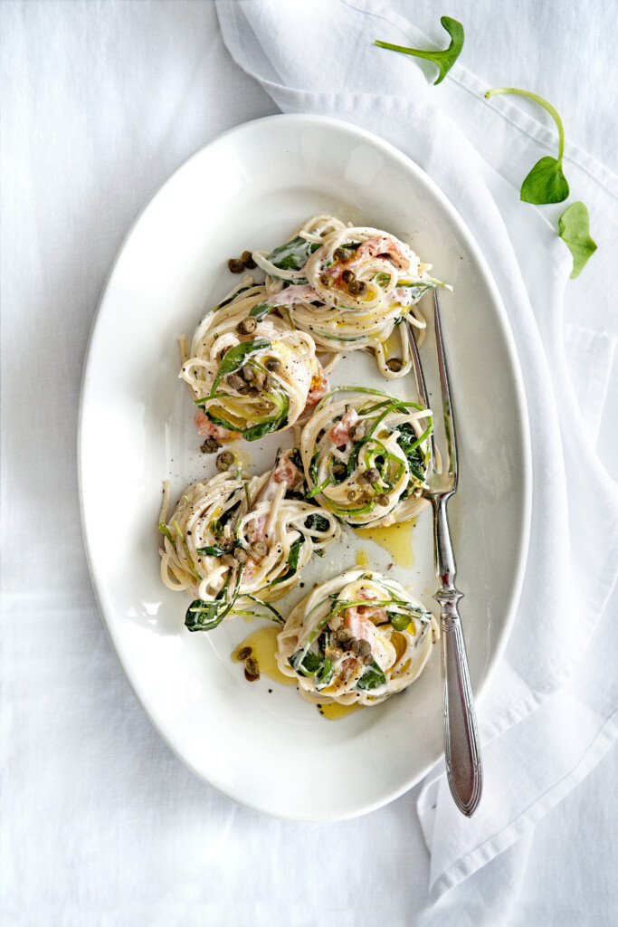 romige posteleinpasta met zalm