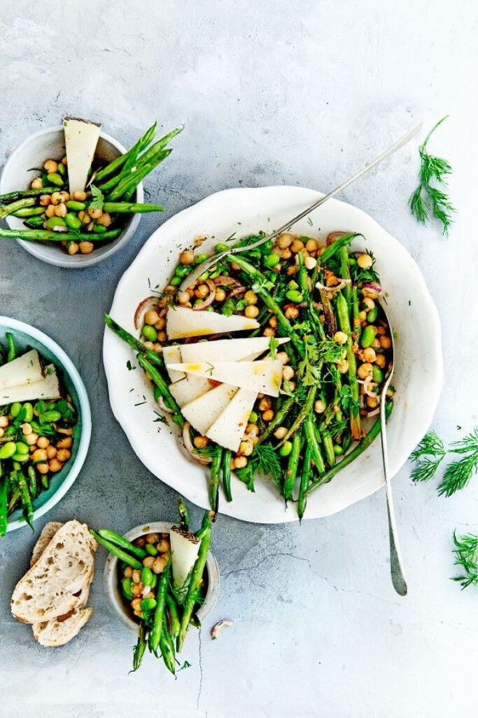 peulvruchtensalade met manchego