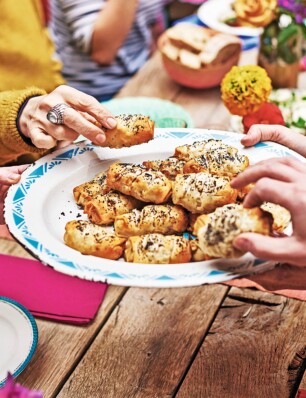 filo-saucijzenbroodjes met appel en cider