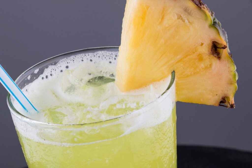 grilled pineapple fizz | delicious
