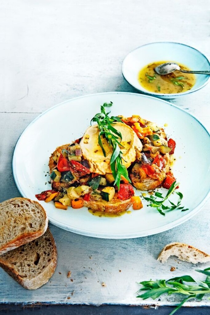 Franse toast met ratatouille en gerookte geitenkaas