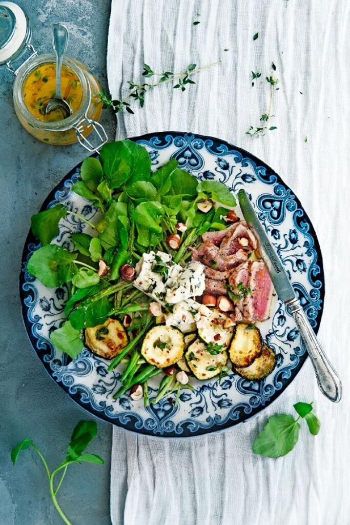 Franse biefsalade met courgette en roquefort