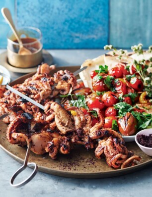 Octopusspiesen met granaatappelglazuur en fattoush