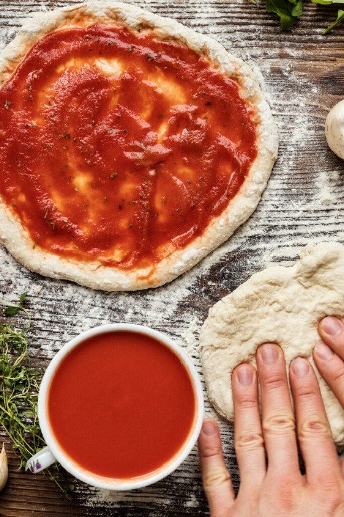 zelf pizzadeeg maken: de do’s and don’ts op een rij