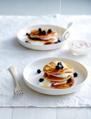 pannenkoekjes van kwark met bessen