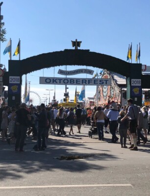 Het Oktoberfest is hét volksfeest van München (en zo ziet het eruit)