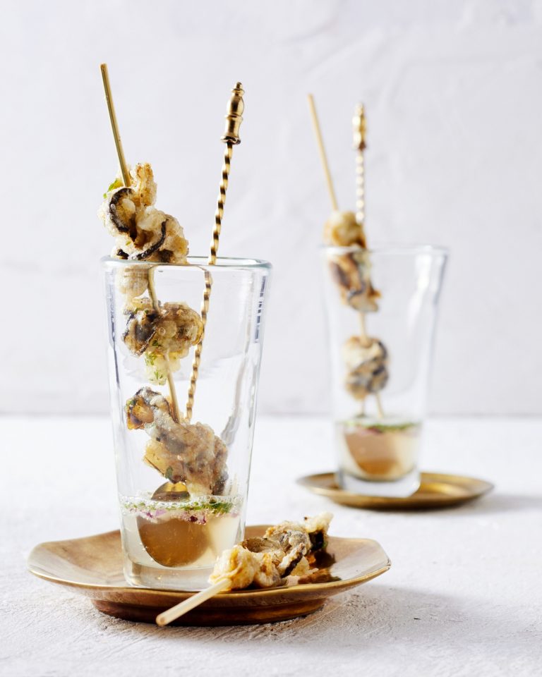 oester tempura met cava | delicious