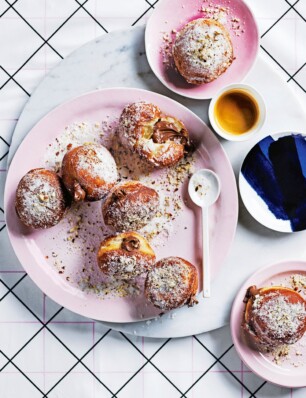 bomboloni met hazelnootpasta