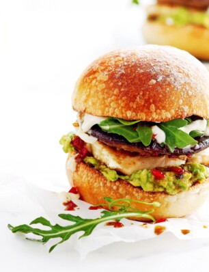 Burgers van portobello met halloumi