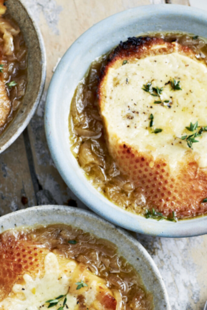 Franse uiensoep met croûtes