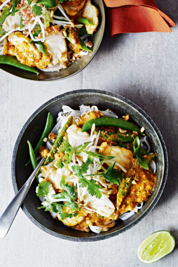 Thaise viscurry met sugarsnaps en noedels