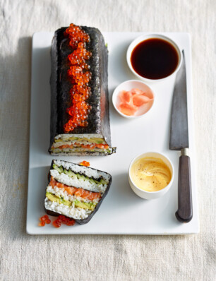 Sushiterrine met spicy zalm