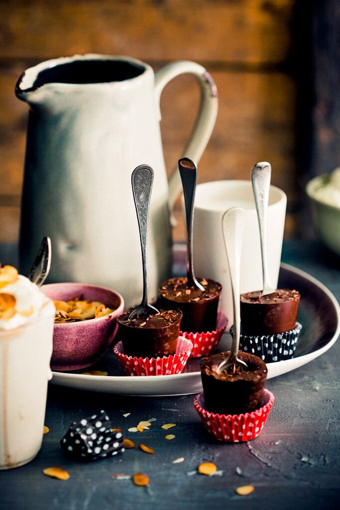 chocolade-vanillelolly’s voor amandelchocomelk