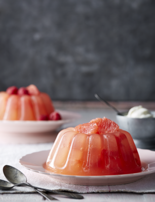 Grapefruit-gin jellypudding