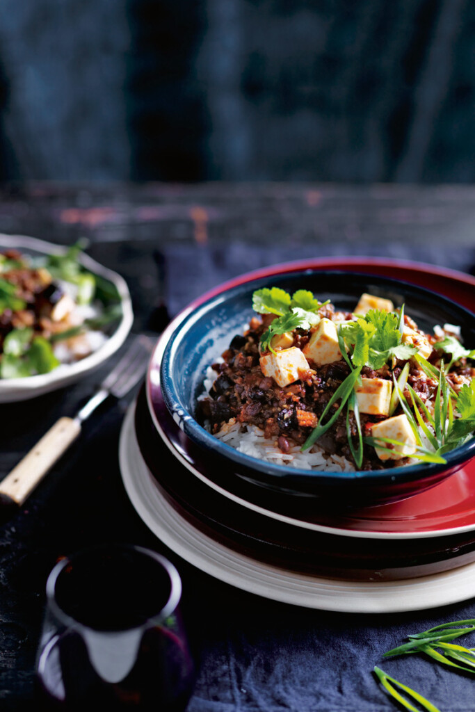 Ma po tofu met aubergine en rode adukibonen