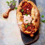 pizza met Turkse smaken - delicious