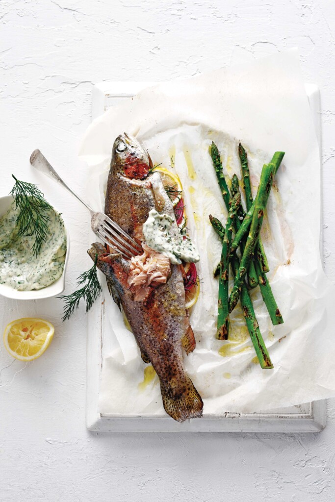 Forel uit de oven met kruidenmayonaise