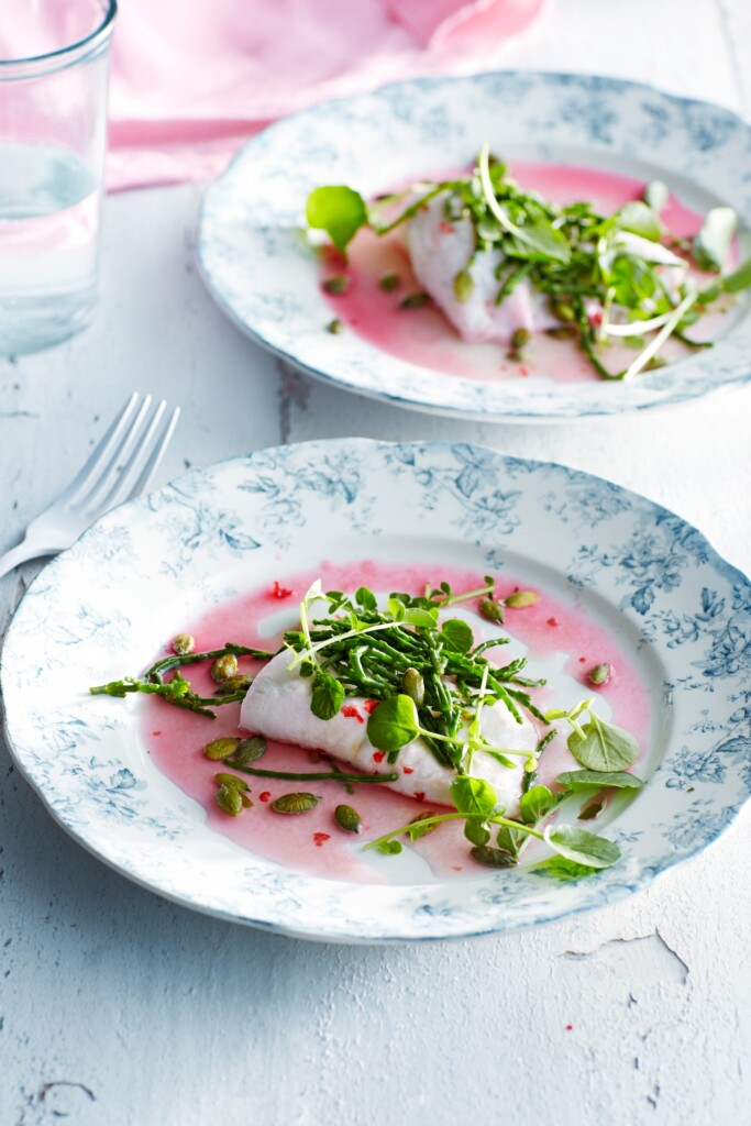 Ceviche van scholfilet met zeekraal, rabarber en waterkers