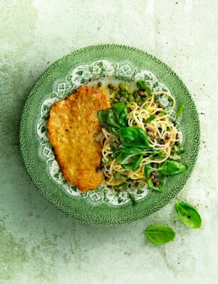 Kalkoen-piccata met basilicumspaghetti