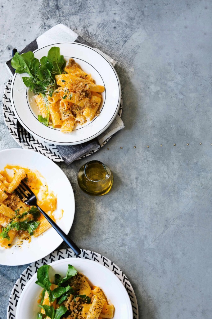 pasta met pompoen, pecorino en citroentijmkruim