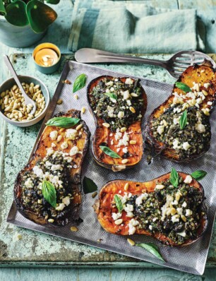 pompoen met pesto-rijstvulling