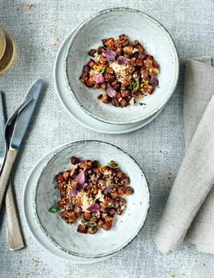 tartare van buikspek met misoboter, sinaasappel en gember