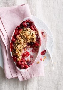 havermout uit de oven met rood fruit - delicious