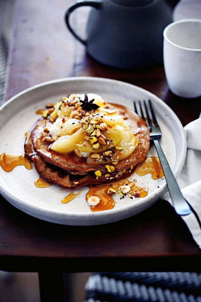 pannenkoekjes met zoete dukkah en appel-perencompote