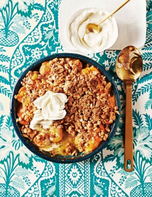 Abrikozen met amaretti-crumble