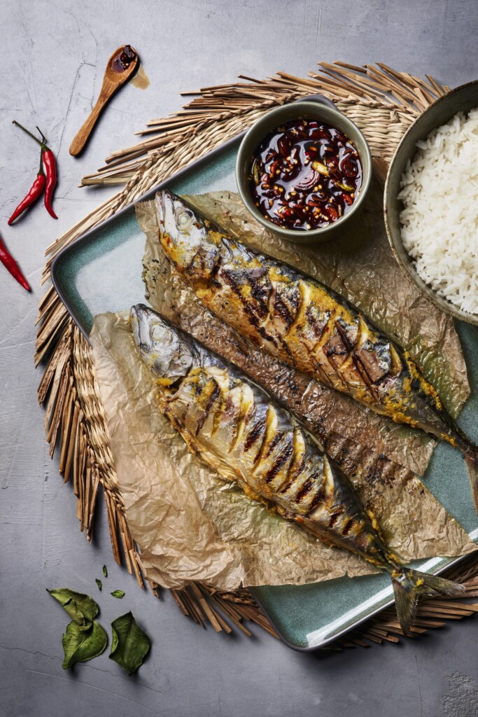 Indonesische Ikan bakar (geroosterde makreel)