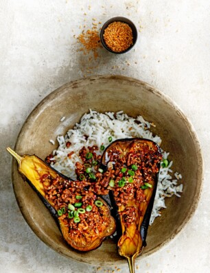 geroosterde aubergine met hoisingehakt