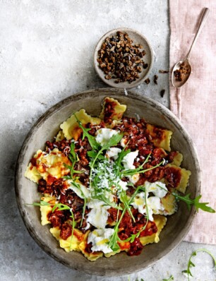 ravioli bolognese met funghi