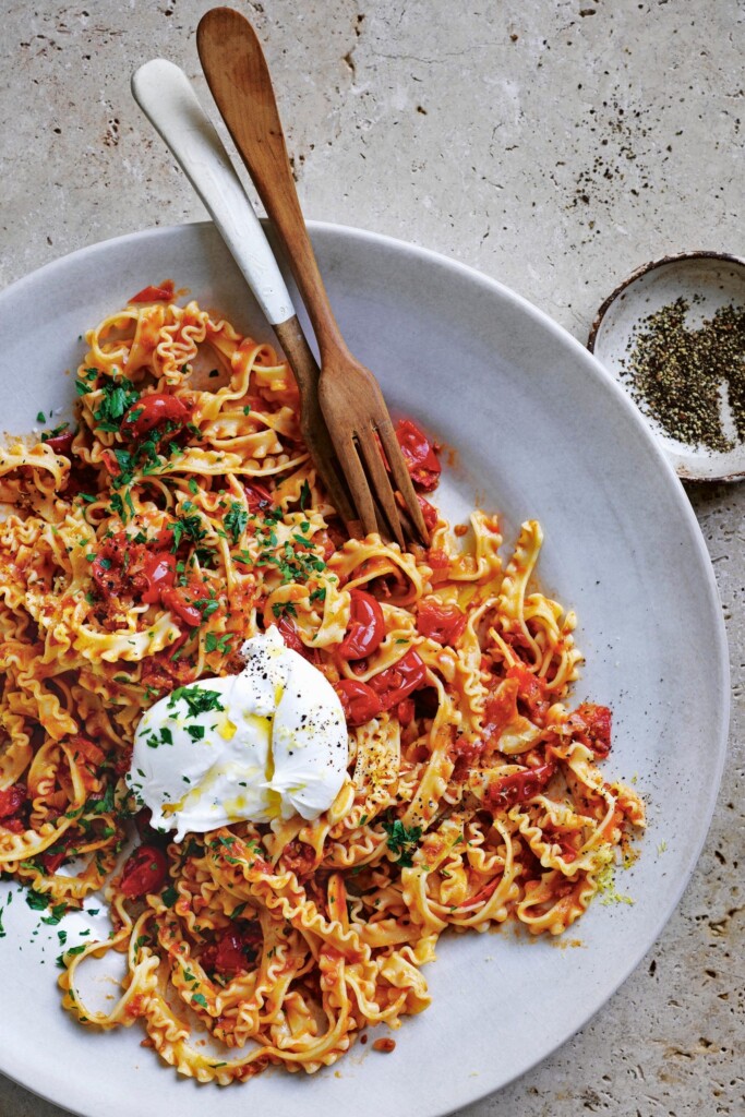 pasta met burrata